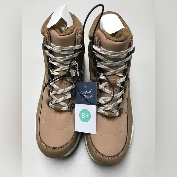 Women's Bergen Hiking Winter Boots - Universal Thread Tan Size 8.5 - Picture 4 of 11